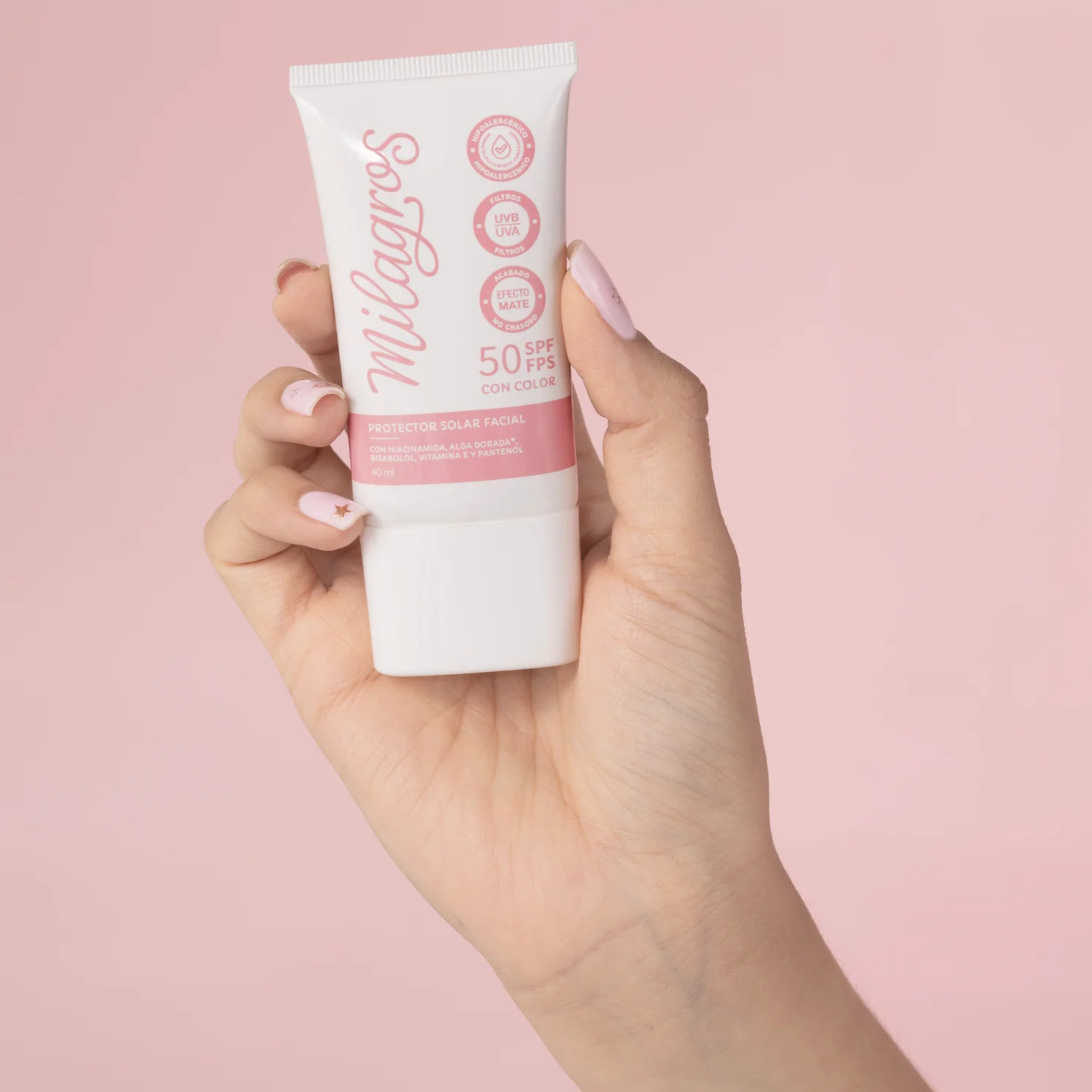 Protector solar con color 40 ML